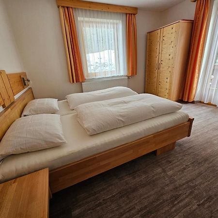 Pension Appartement Ambrosi Heiligenblut Exteriér fotografie