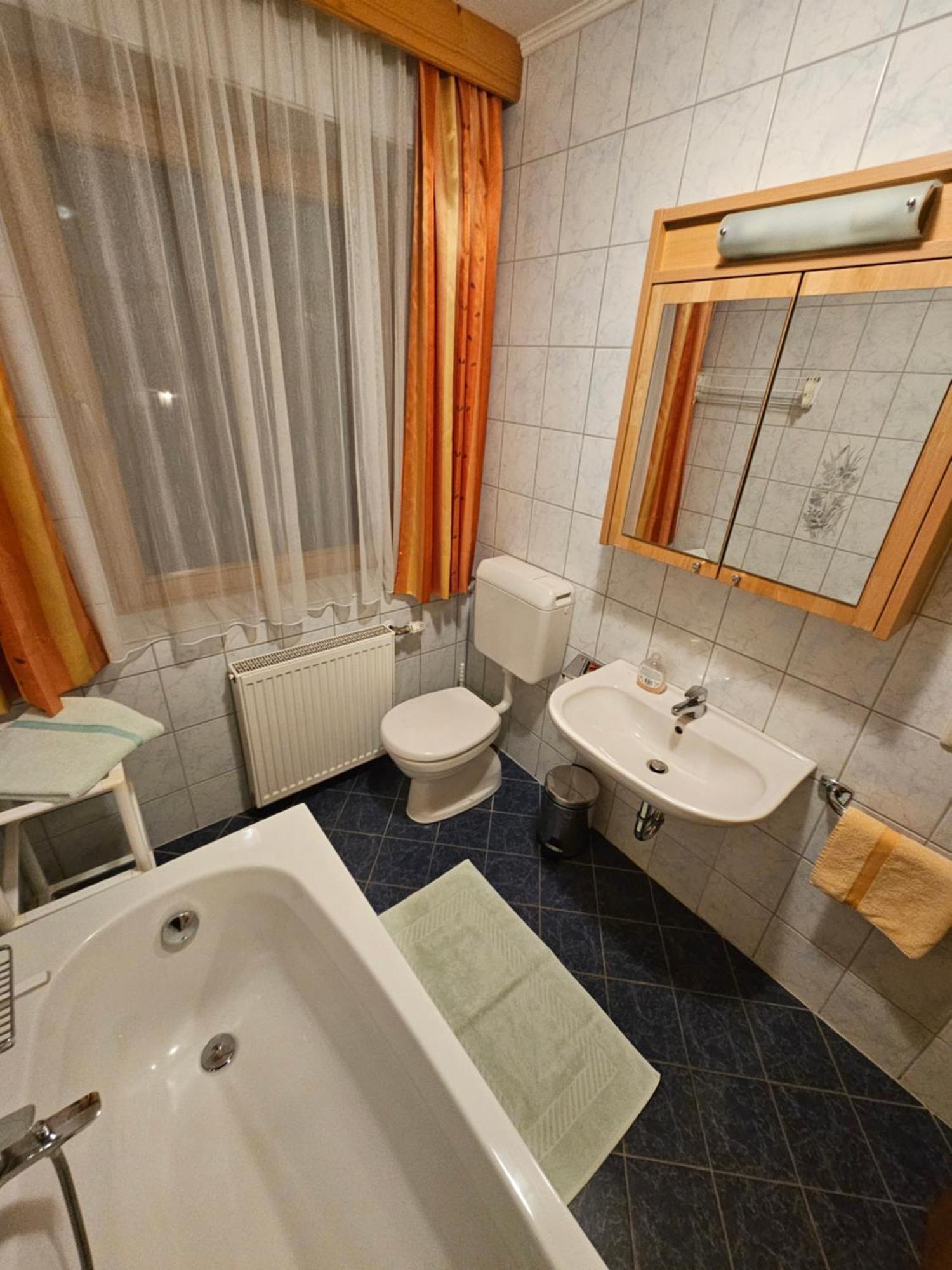 Pension Appartement Ambrosi Heiligenblut Exteriér fotografie