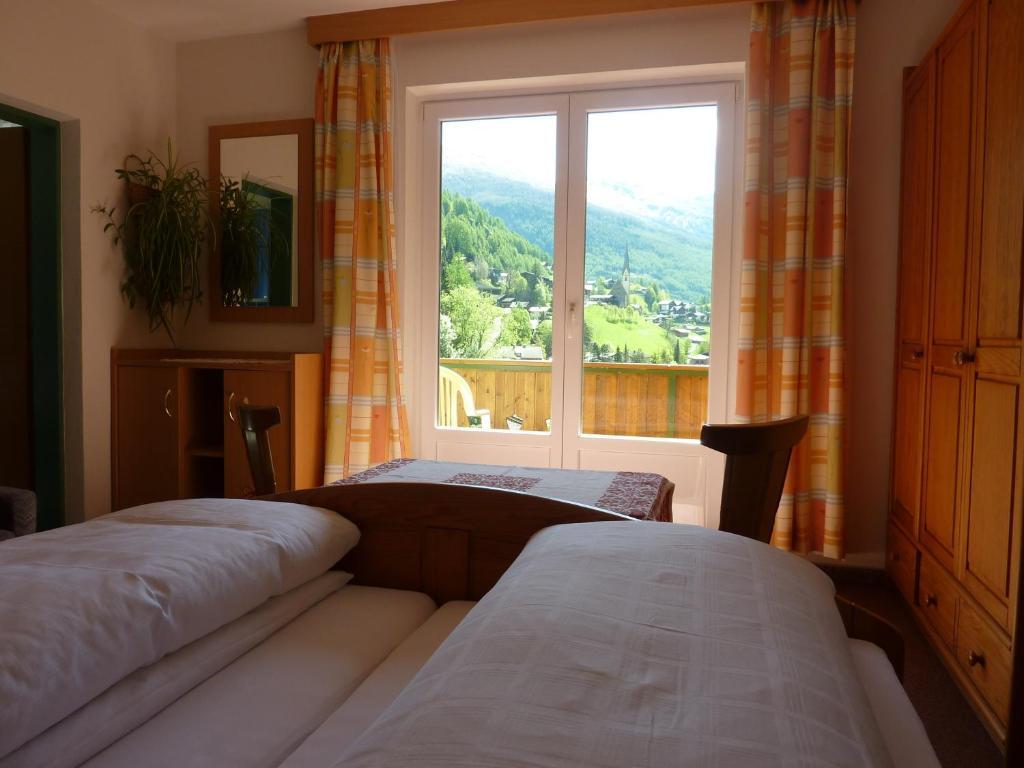 Pension Appartement Ambrosi Heiligenblut Pokoj fotografie