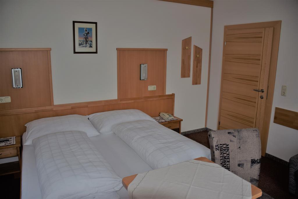 Pension Appartement Ambrosi Heiligenblut Exteriér fotografie
