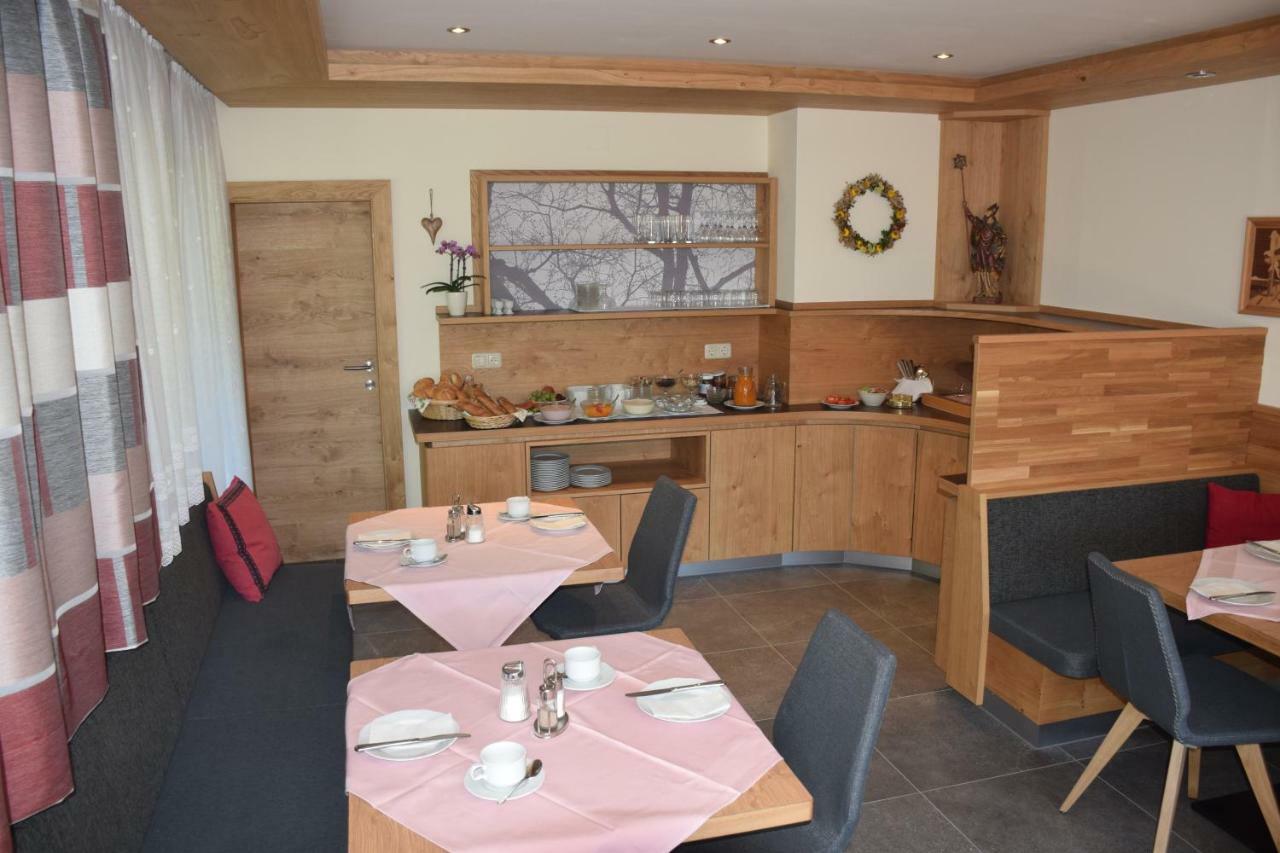 Pension Appartement Ambrosi Heiligenblut Exteriér fotografie